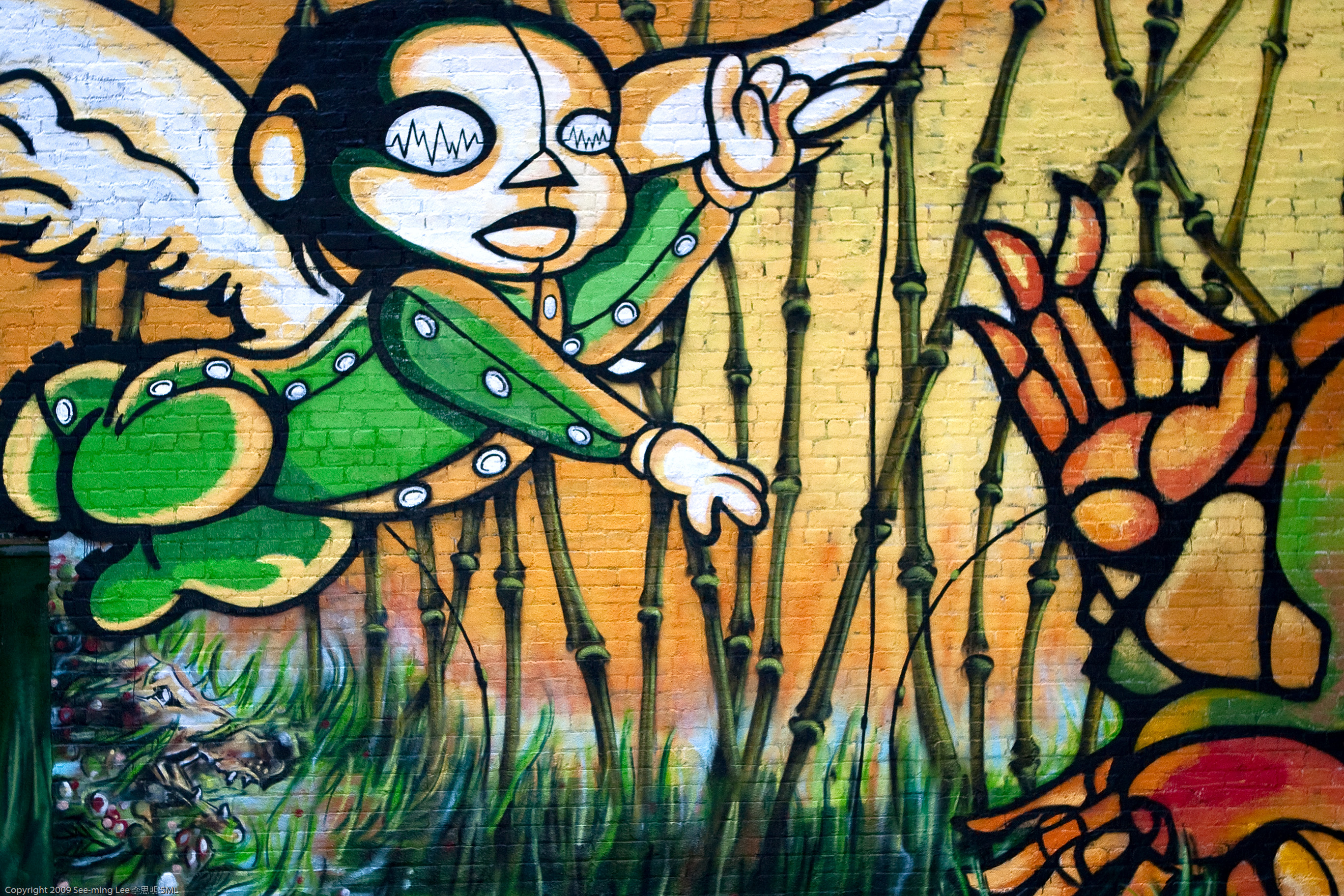 Dumbo Graffiti / Dumbo Arts Center: Art Under the Bridge Festiva